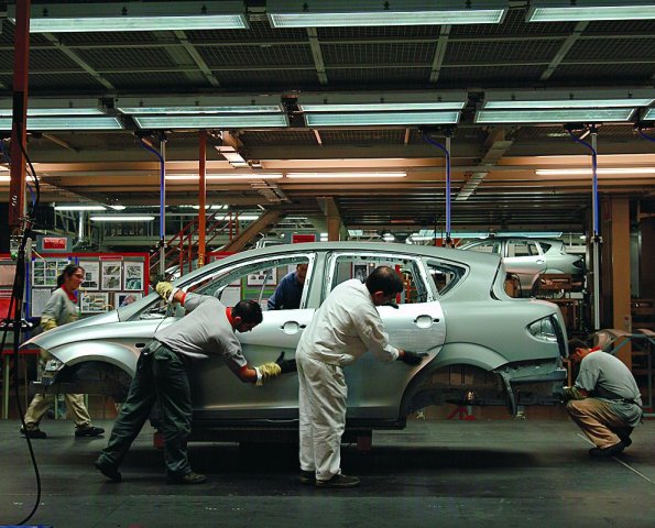Altibajos de la recuperación económica afectarán al sector del automóvil