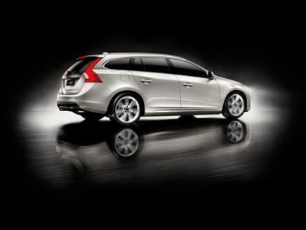 Volvo lanzará híbridos enchufables en 2012