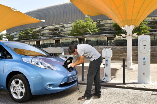 Nissan se fija como objetivo reducir en un 90% las emisiones de co2