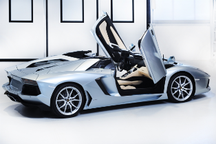 Lamborghini presenta el aventador roadster