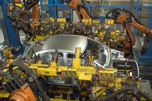 La producción de vehículos en españa crecerá un 11% en 2013