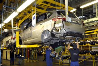 Ford almussafes plantea un "acuerdo de competitividad" para reducir costes un 15%