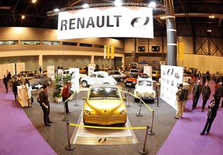 Renault celebra el 60 aniversario de actividad industrial en españa 