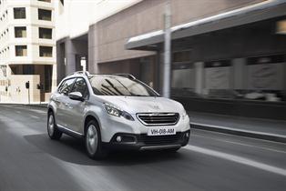 Peugeot venderá en España desde mayo su nuevo crossover 2008