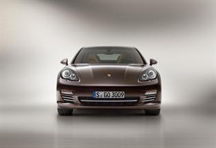 Porsche crea un sistema de recarga para eléctricos válido para todas las regiones
