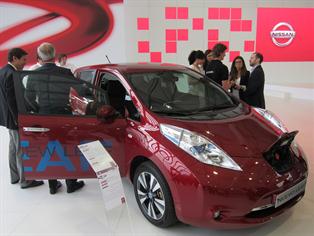 Nissan eleva un 0,3% el beneficio en su año fiscal 