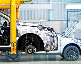 Jaguar Land Rover produce el Discovery Sport en Halewood (Reino Unido)
