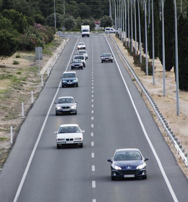 El parque automovilístico español se redujo un 1,2% en 2013, hasta 27,61 millones de unidades