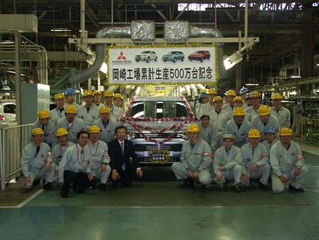 Mitsubishi produce 5 millones de vehículos en Okazaki (Japón)