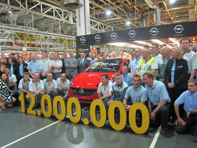 Opel en Figueruelas produce su coche 12 millones