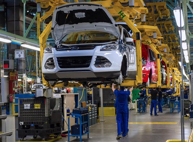 Ford inicia producción en Valencia de los S-Max, Galaxy y Mondeo Vignale