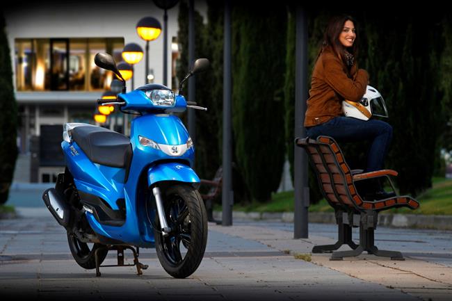 Peugeot Scooters alcanza las 10.000 unidades vendidas en España del Tweet 125