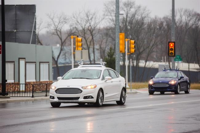 Ford realiza pruebas de conducción autónoma en Michigan (EEUU)