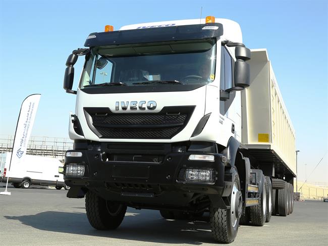Iveco lanza en Emiratos Árabes el nuevo Trakker EuroTronic