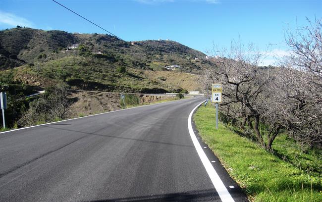 La DGT identifica 1.314 tramos de peligrosidad en carreteras secundarias españolas