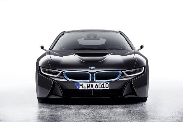 BMW sustituye los retrovisores por cámaras en su modelo i8