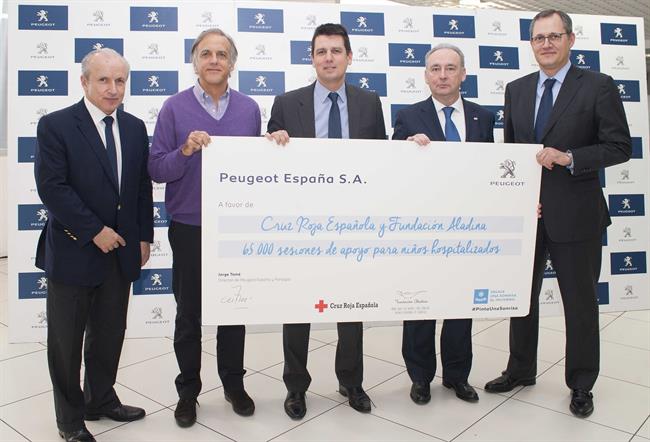 Peugeot dona 200.000 euros a Cruz Roja y Fundación Aladina