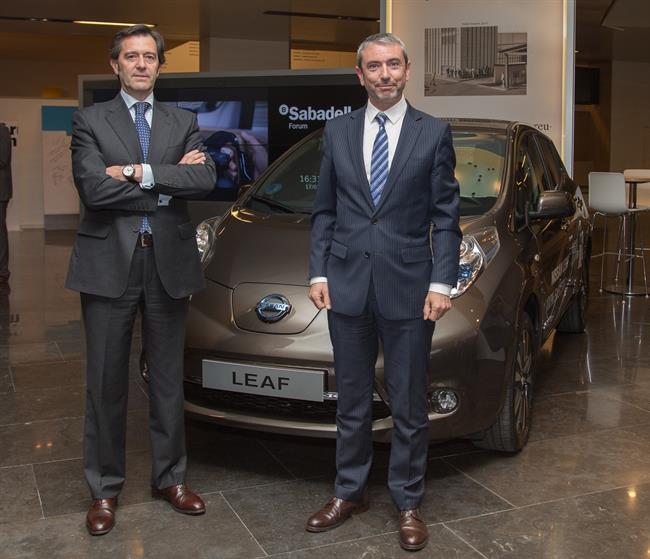 Sabadell Renting (Banco Sabadell) incorpora vehículos eléctricos Nissan