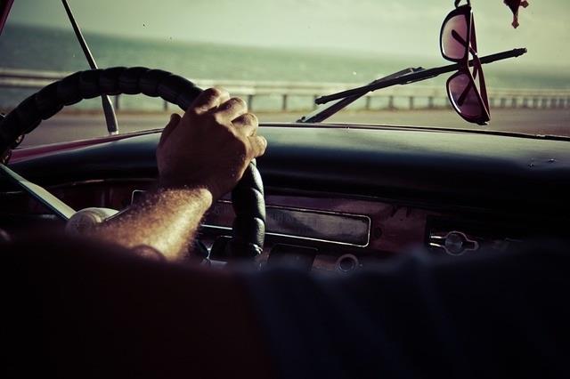Un 46% de la población no revisa su visión para conducir, aumentando el riesgo de accidente