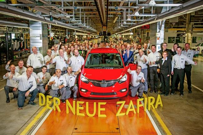 Opel empieza a fabricar en Alemania el nuevo Zafira