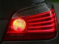 ALD Automotive recomienda encender las luces de cruce también de día