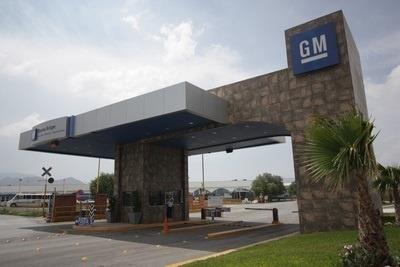 Trump advierte a GM de que o fabrica en EEUU o pagará fuertes aranceles