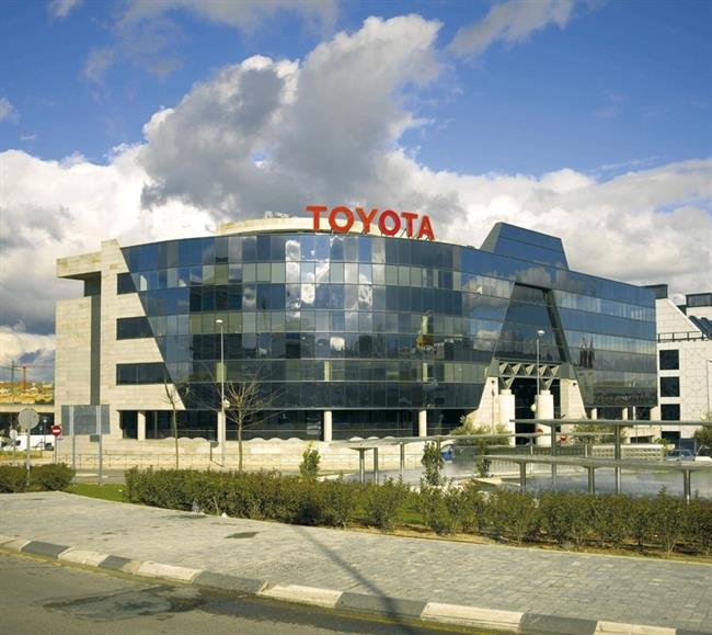 Toyota España matriculó 64.200 vehículos Toyota y Lexus en España en 2016