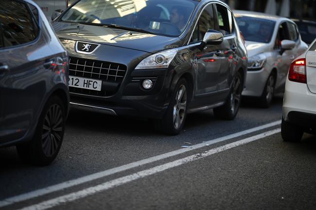 Fabricantes de coches, dispuestos a trabajar con DGT contra la siniestralidad vial