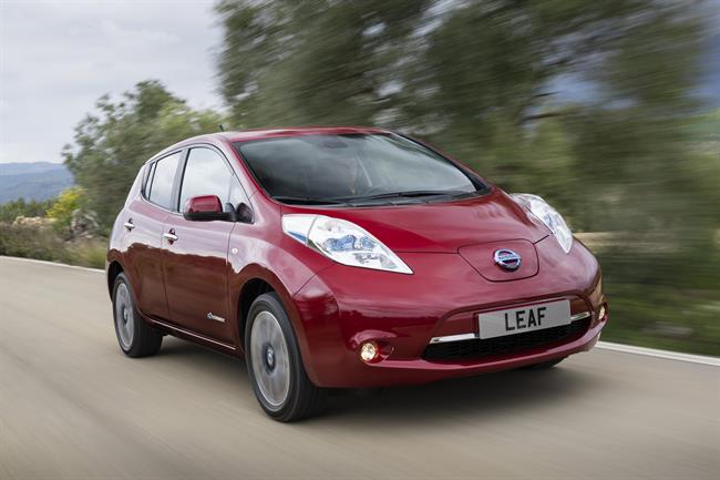 Nissan ofrece un descuento de 5.500 euros al comprar un eléctrico cero emisiones