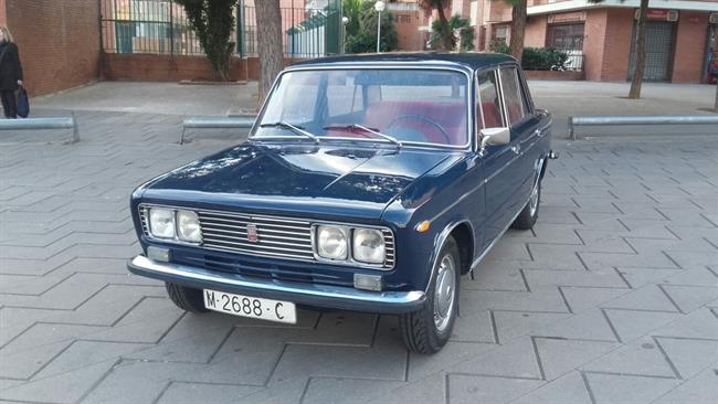 Catawiki subasta un Seat 1430 de 1972 de Julio Iglesias
