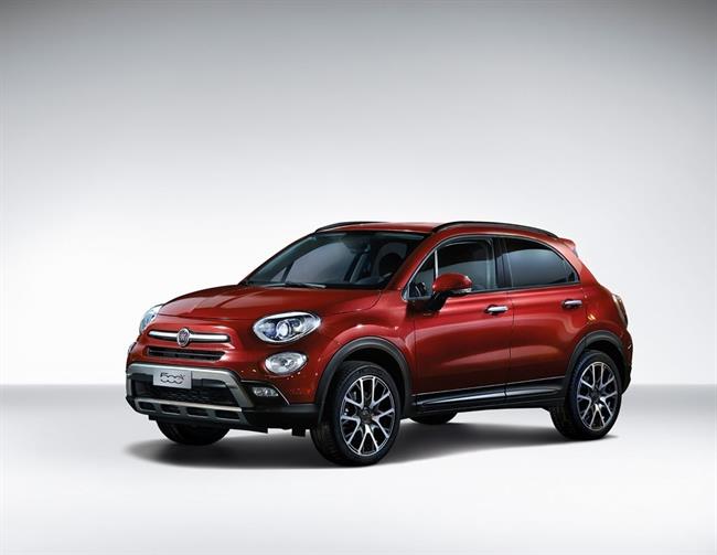 Fiat lanza el nuevo 500X, con más equipamiento y motores renovados