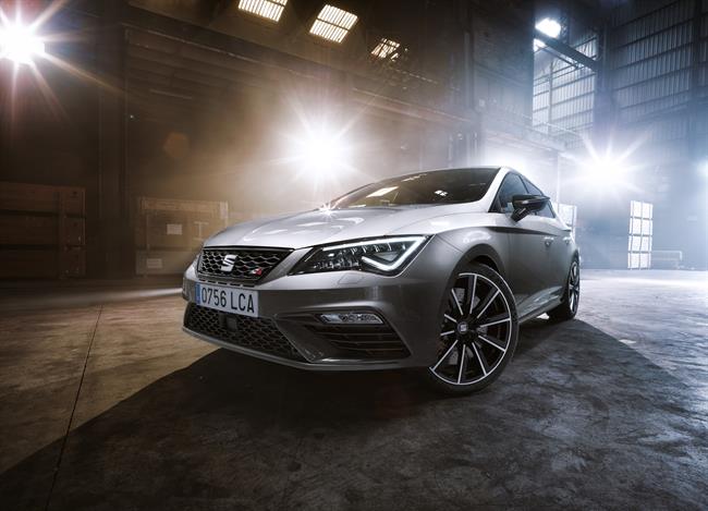 Seat inicia la producción del nuevo León Cupra