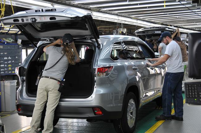 Toyota invertirá 560 millones y creará 400 empleos en su planta de Indiana
