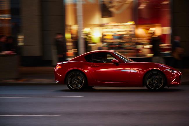 Mazda da un giro a su marca: se presenta como proveedor de experiencias únicas