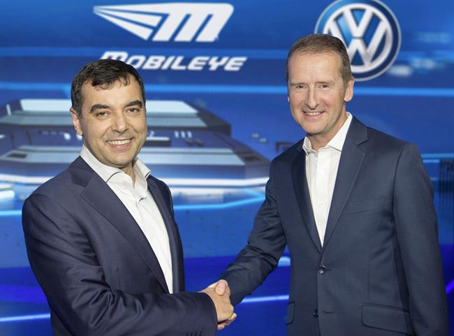 Volkswagen y Mobileye, por un nuevo estándar de navegación en conducción autónoma