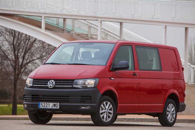 Volkswagen Comerciales amplía la gama T6 con el Transporter Mixto Plus