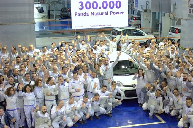 Fiat Chrysler alcanza 300.000 Panda Natural Power en Pomigliano (Italia)