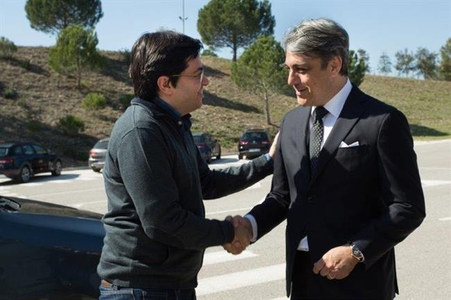 El teniente de alcalde barcelonés Pisarello visita la sede de Seat
