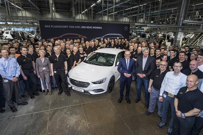 Opel inicia la producción del nuevo Insignia