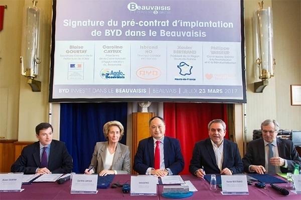 La china BYD invertirá 10 millones en una planta de autobuses eléctricos en Francia