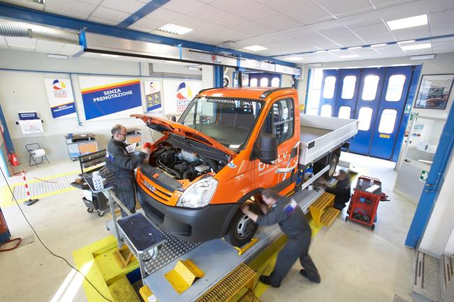 Iveco España se adjudica el mantenimiento de vehículos militares por 700.000 euros