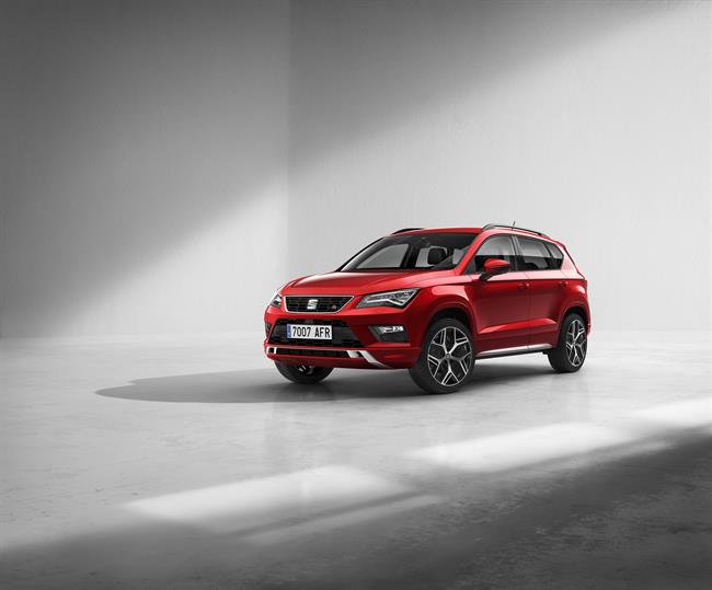 Seat reforzará la gama del Ateca con una versión deportiva FR