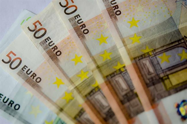 El 71% de concesionarios interviene en la financiación de más de la mitad de coches nuevos que vende