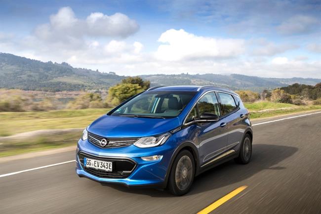 Opel presenta el eléctrico Ampera-e, con una autonomía de 520 kilómetros