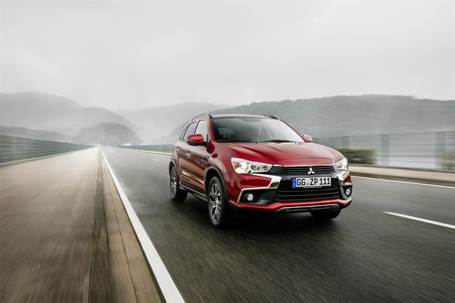 Mitsubishi venderá 15.000 todocaminos en España en tres años