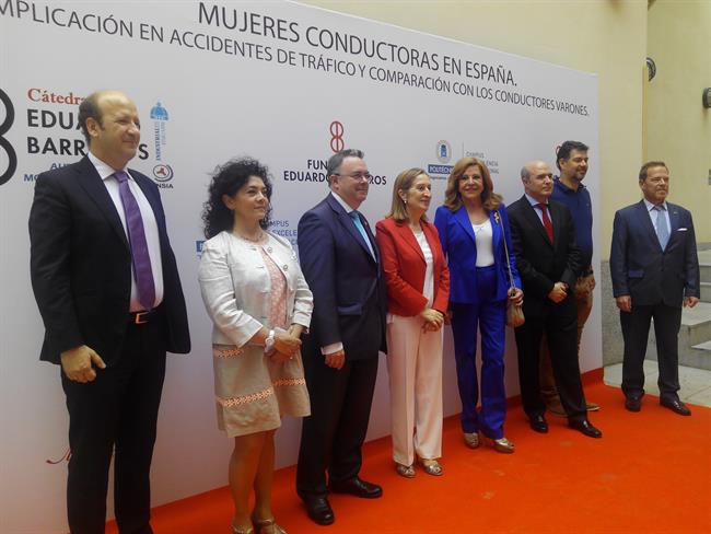 Los hombres cometen cinco veces más infracciones de tráfico por drogas que las mujeres y el doble de mortalidad