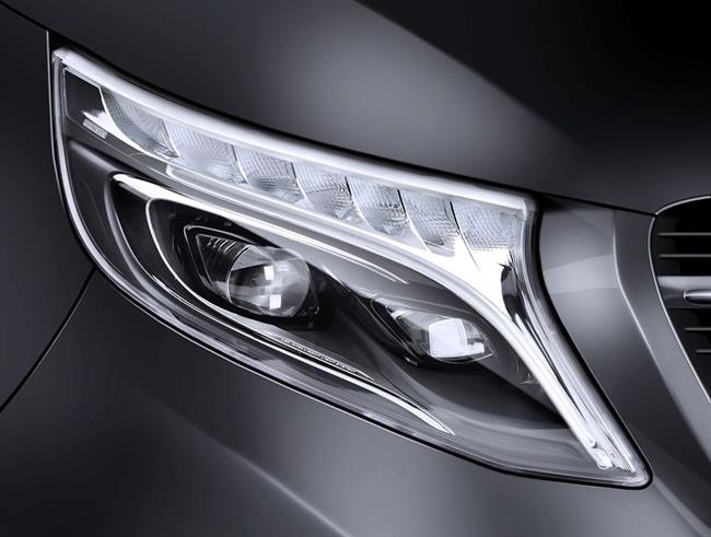 Bruselas multa con 27 millones a Automotive Lighting y Hella por pactar precios de faros para coches