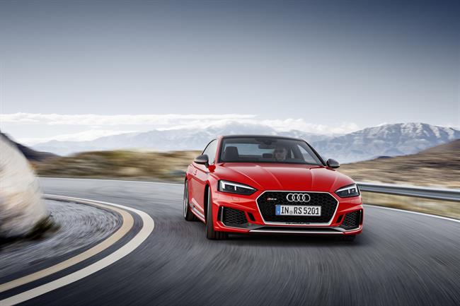 Audi lanza en España su deportivo RS 5 Coupé, con 450 caballos y tracción quattro