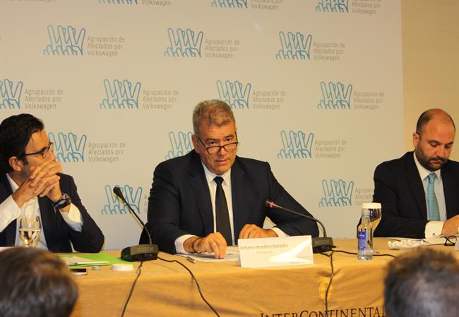 Más de 1.500 afectados por el 'caso Volkswagen' se agrupan para demandar a la compañía