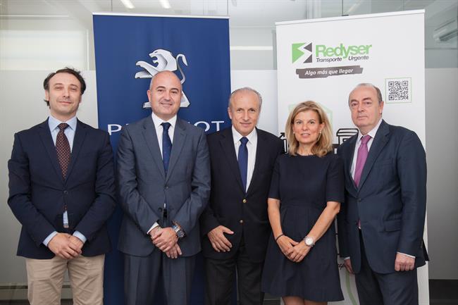 Redyser firma un acuerdo con Peugeot para renovar su flota de vehículos